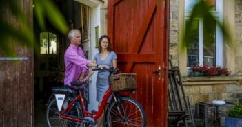Hollandfahrrad: E-Bikes günstig in Holland kaufen - oder doch ein S-Pedelec aus Deutschland wie das blueLABEL SWING von Riese & Müller.